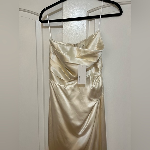 Reformation Barrow silk dress - Picture 3 of 13